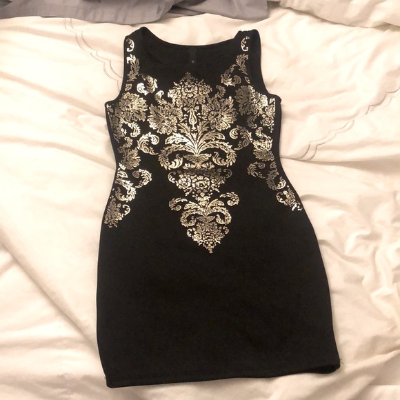 YA YA & CO sequenced dress - Picture 1 of 2